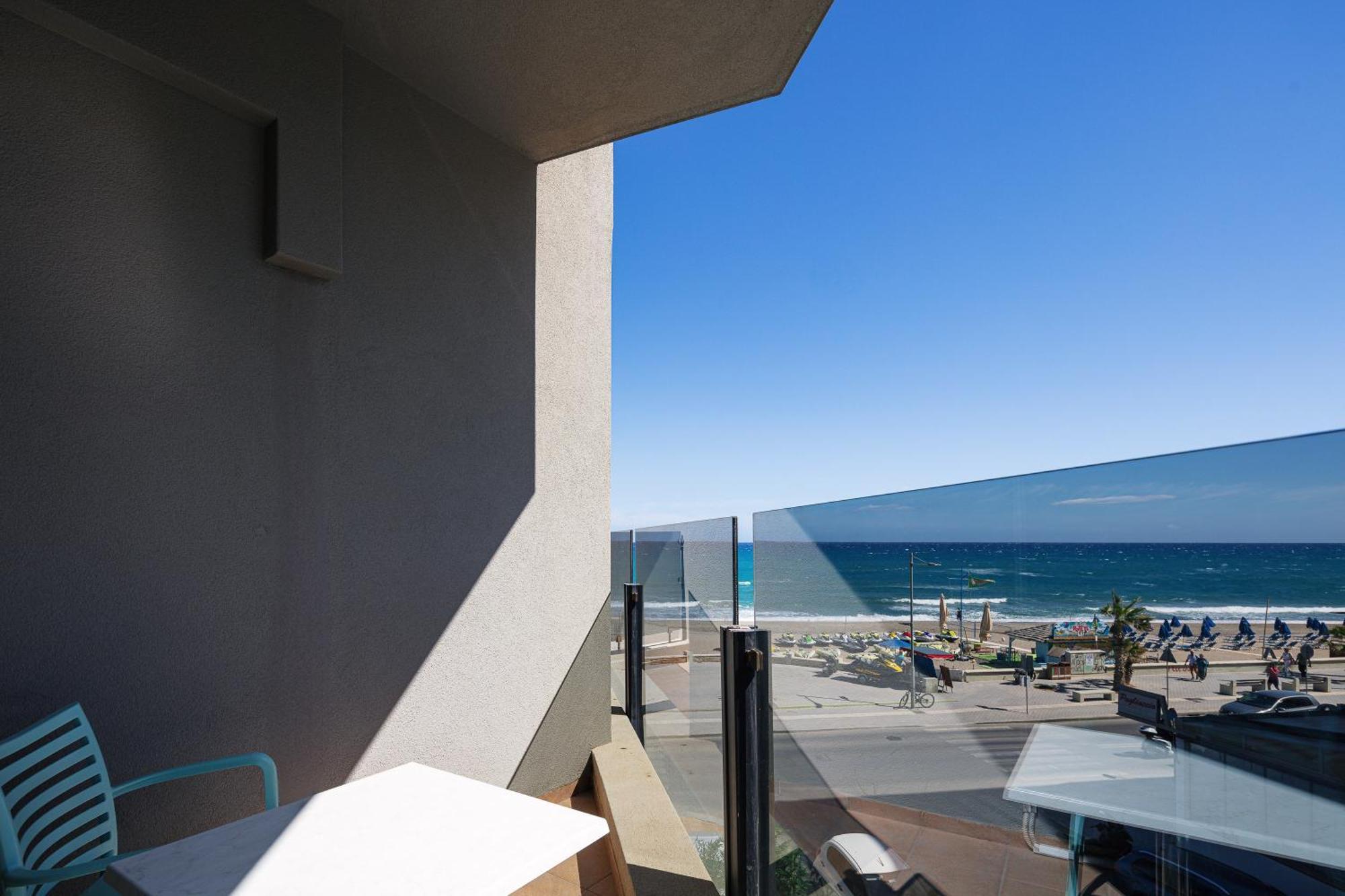Steris Elegant Beach Hotel & Apartments Rethymno  Екстер'єр фото