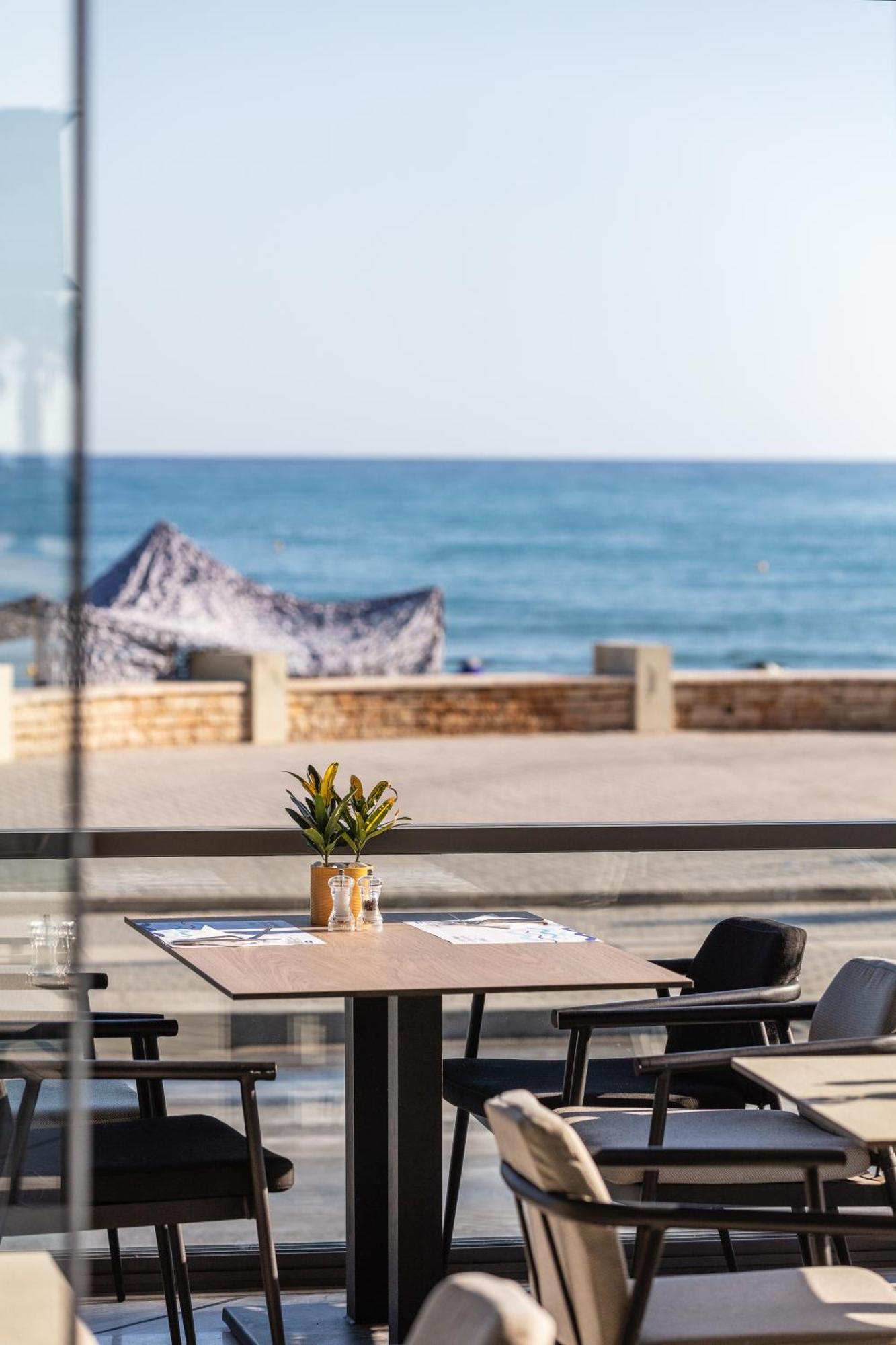 Steris Elegant Beach Hotel & Apartments Rethymno  Екстер'єр фото